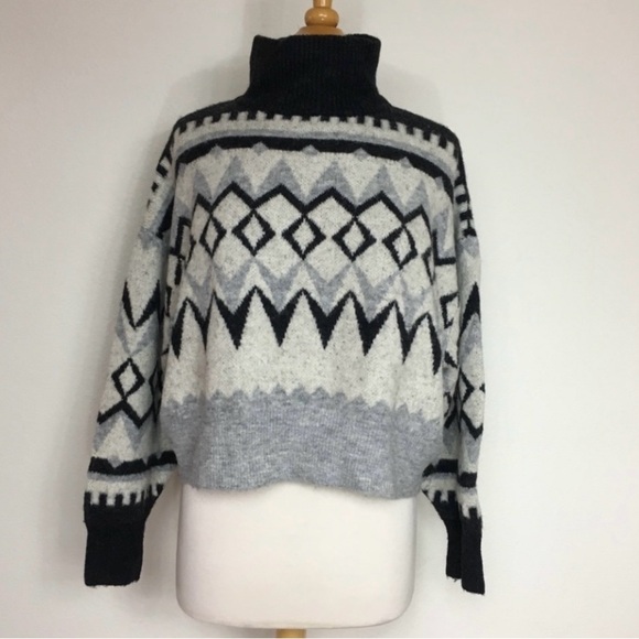 H&M Womens Grey Black Fair Isle Turtleneck Boxy Crop Oversize Sweater Size Small - Picture 1 of 16